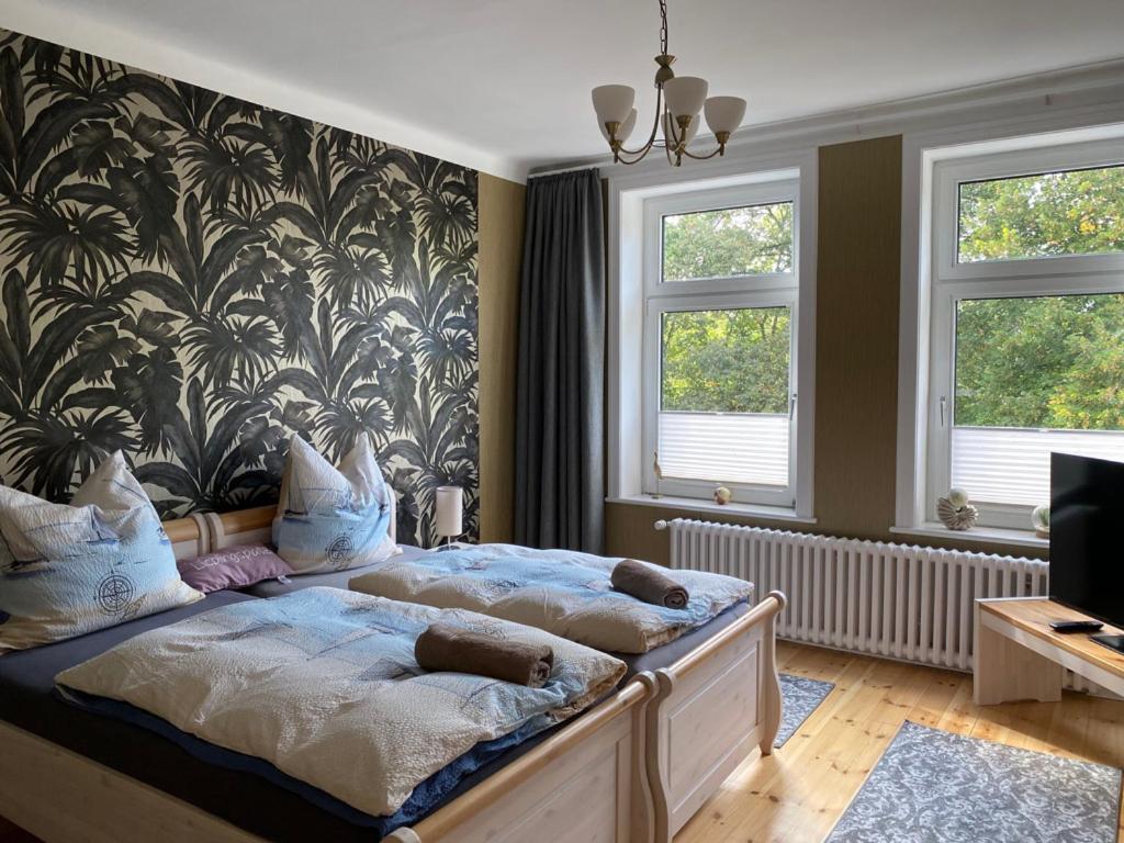 Schoene Ferienwohnung In Der City Koenigswohnung Jun Kiel Esterno foto